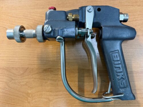 207-12200 Gun with barrel & Tip